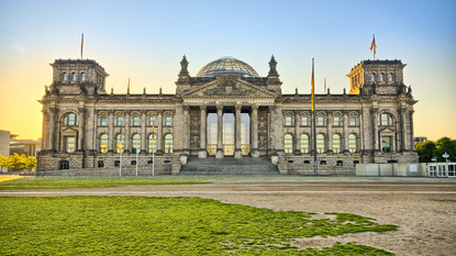 CES in the German Bundestag for 20 years CES in the German Bundestag for 20 years